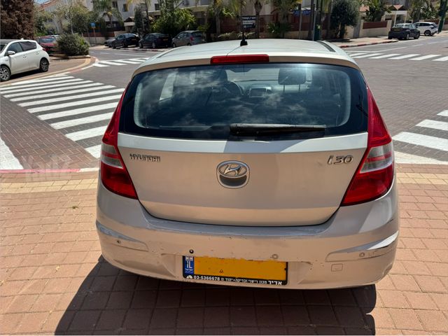 יונדאי i30