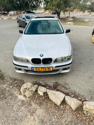 ב מ וו סדרה 5