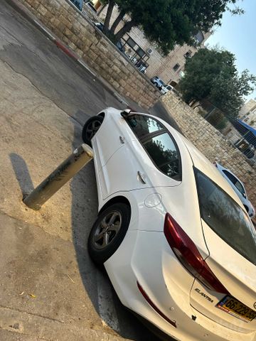 מודעת רכב יונדאי אלנטרה