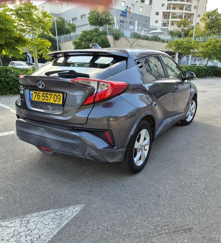 טויוטה C-HR