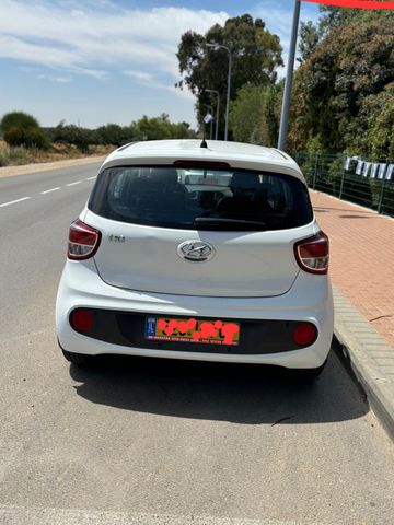 יונדאי i10