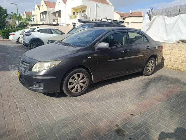 טויוטה קורולה