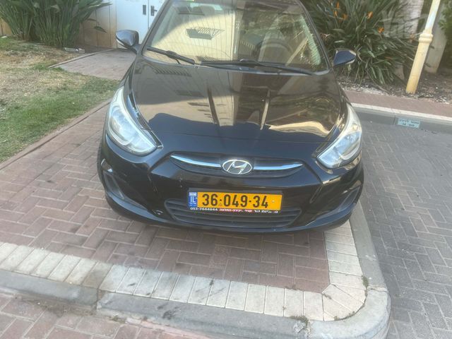יונדאי אקסנט i25