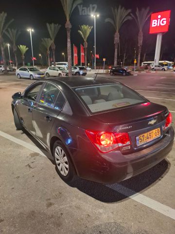 שברולט קרוז