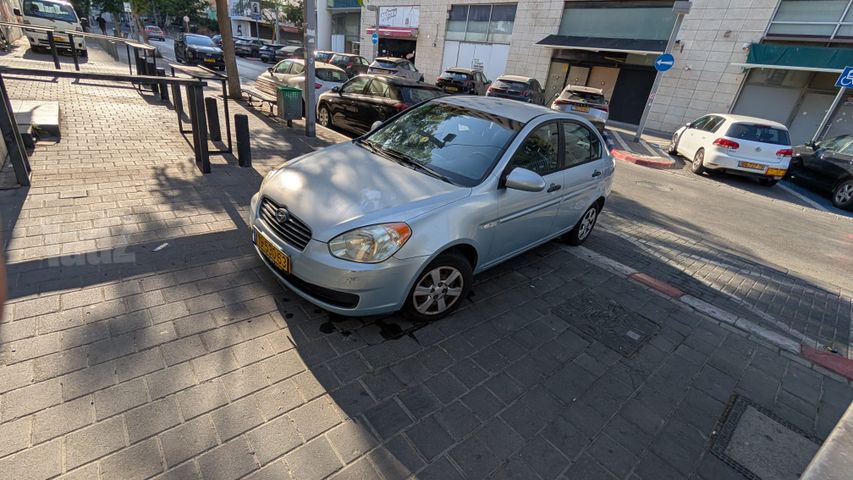 יונדאי אקסנט i25