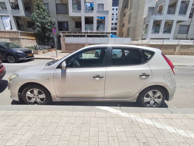 מודעת רכב יונדאי i30