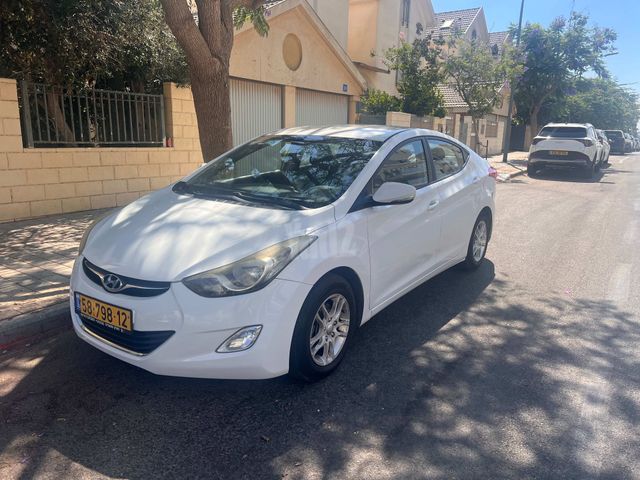 יונדאי I35