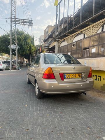 סוזוקי ליאנה