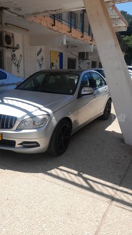 מרצדס-בנץ C-class