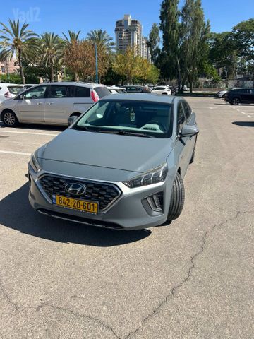 יונדאי איוניק