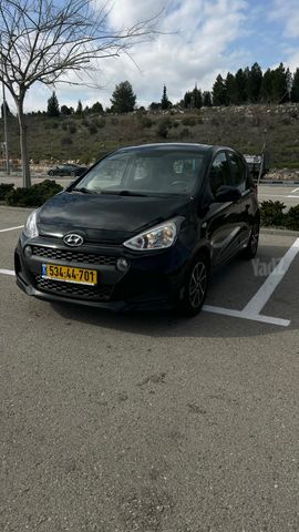יונדאי i10