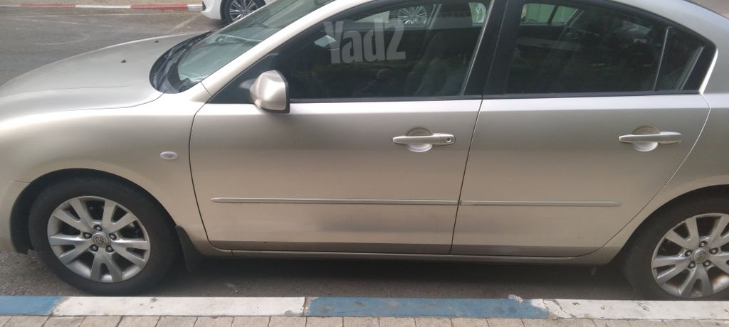 מאזדה 3