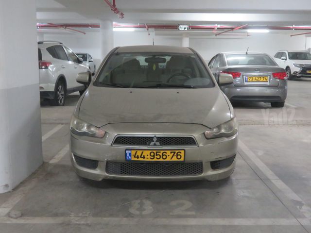 מודעת רכב מיצובישי לנסר