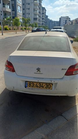 מודעת רכב פיג'ו 301