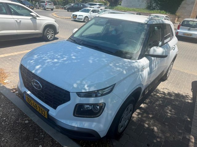 מודעת רכב יונדאי וניו