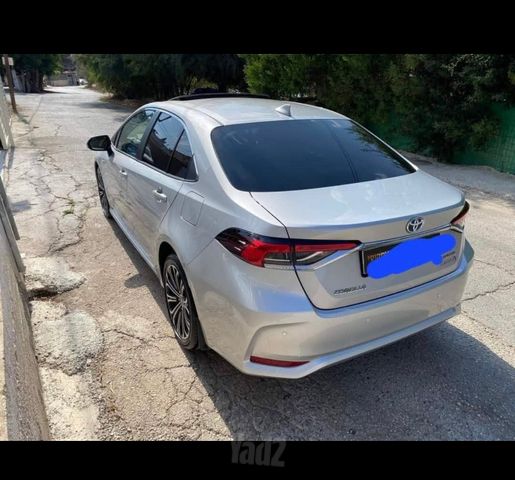 טויוטה קורולה