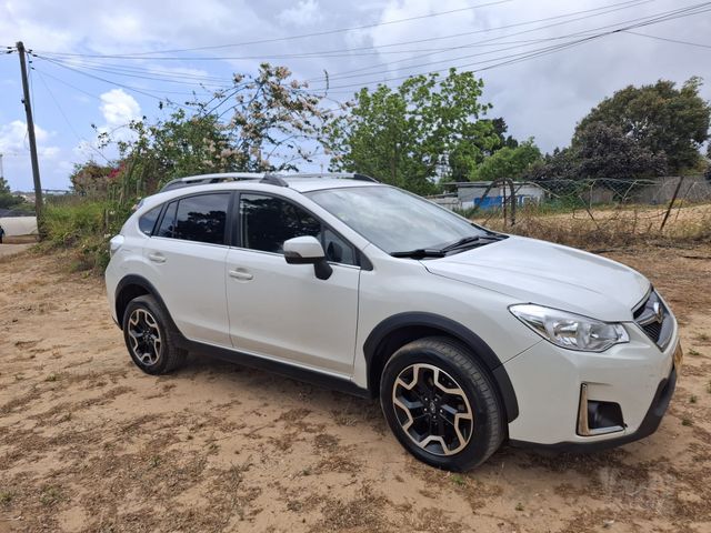 מודעת רכב סובארו XV