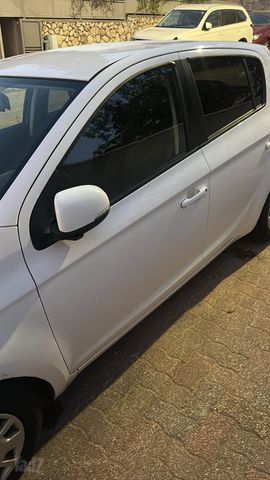 מודעת רכב יונדאי i20