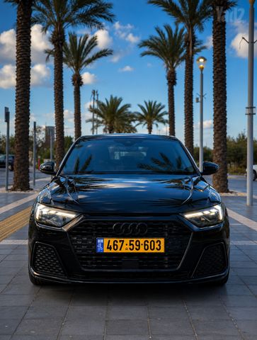 אאודי A1