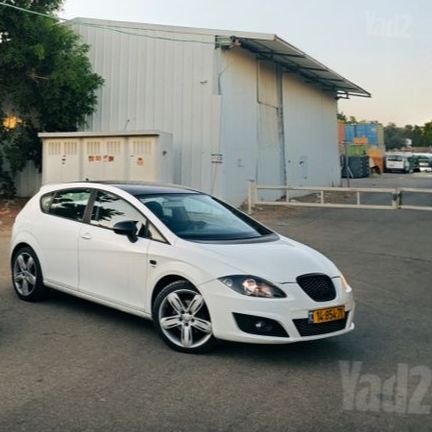 מודעת רכב סיאט לאון