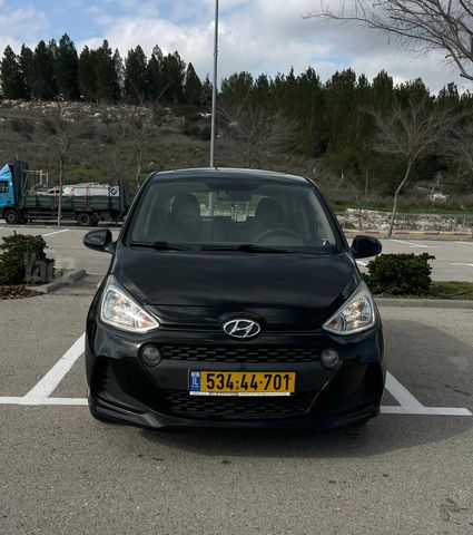יונדאי i10
