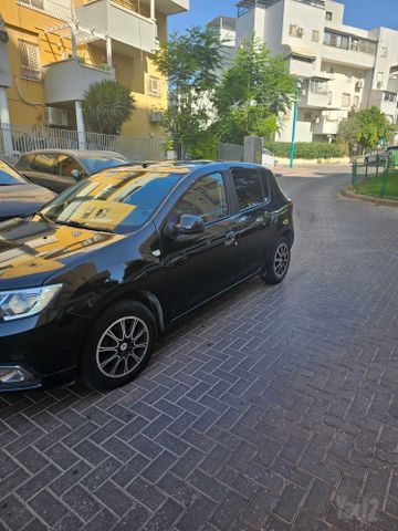 מודעת רכב דאצ'יה סנדרו
