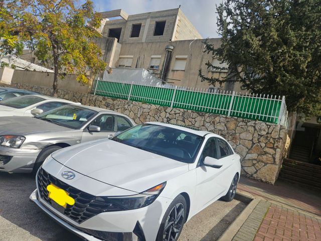 מודעת רכב יונדאי אלנטרה