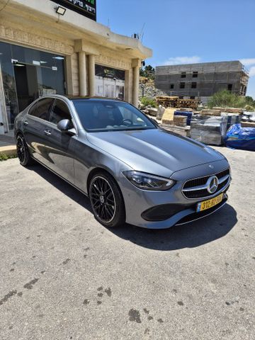 מודעת רכב מרצדס-בנץ C-class