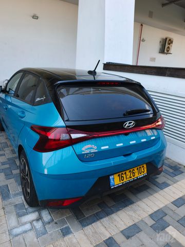 יונדאי i20