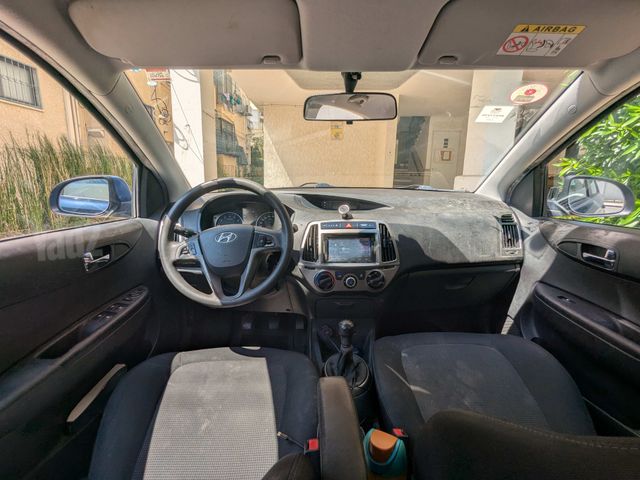 מודעת רכב יונדאי i20