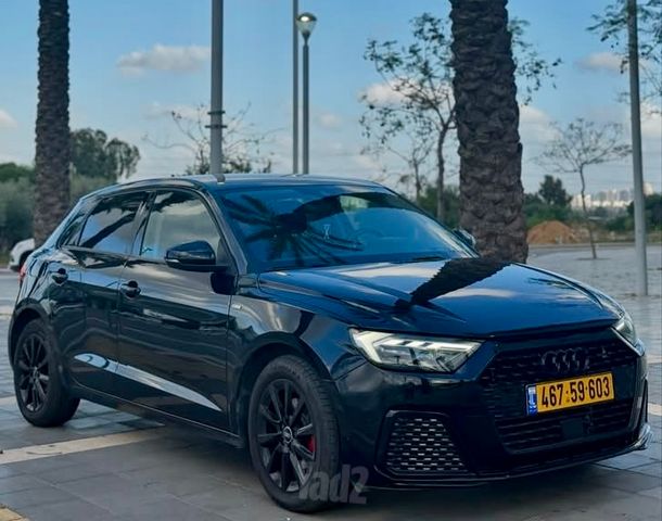 אאודי A1