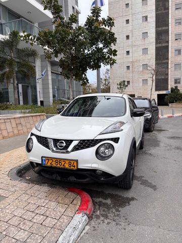ניסאן ג'וק