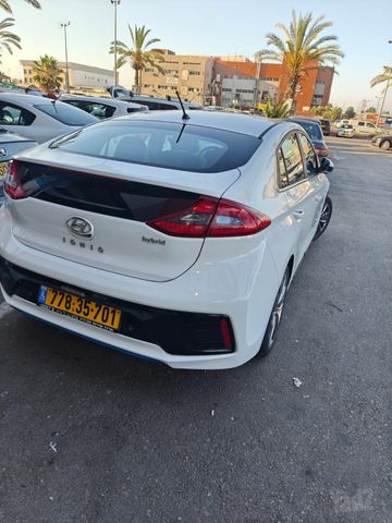 מודעת רכב יונדאי איוניק