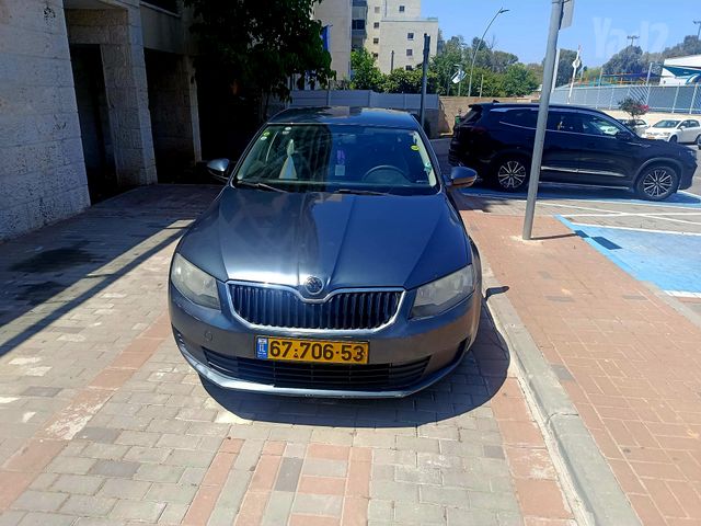 סקודה אוקטביה