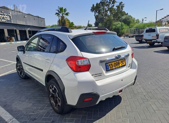 סובארו XV