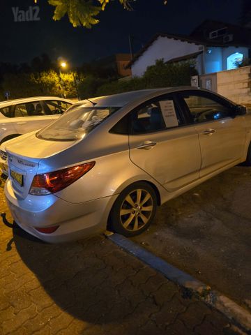 מודעת רכב יונדאי אקסנט i25