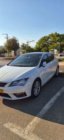 מודעת רכב סיאט לאון