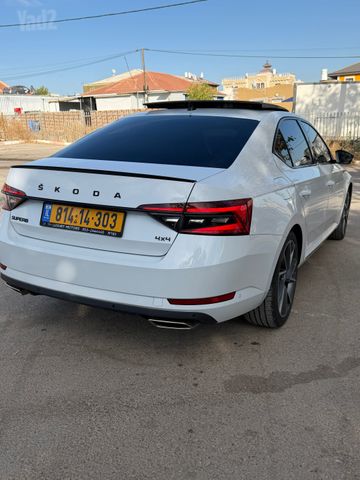 סקודה סופרב
