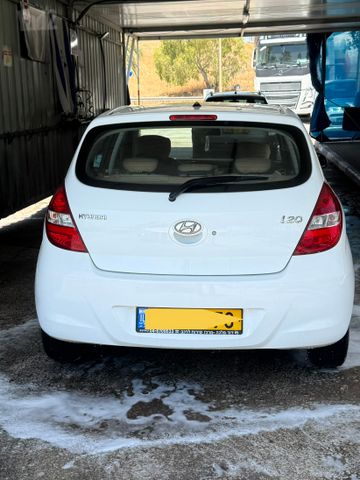 יונדאי i20