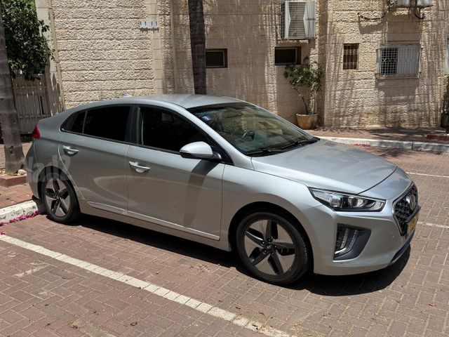 מודעת רכב יונדאי איוניק
