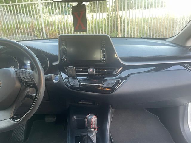 טויוטה C-HR
