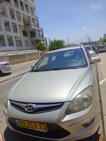 יונדאי i30