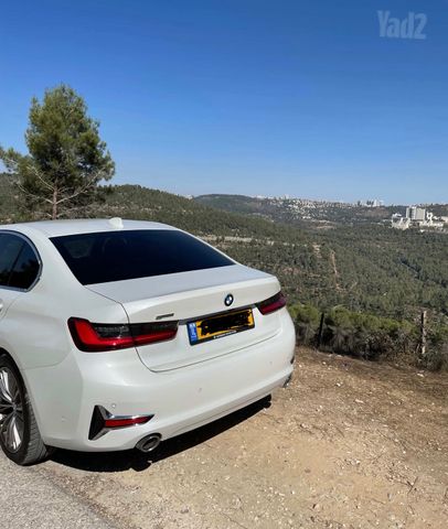מודעת רכב ב מ וו סדרה 3