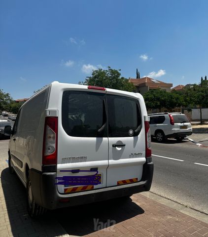 מודעת רכב סיטרואן ג'אמפי