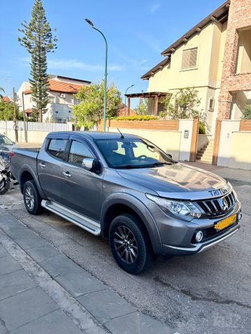 מודעת רכב מיצובישי טרייטון / L200