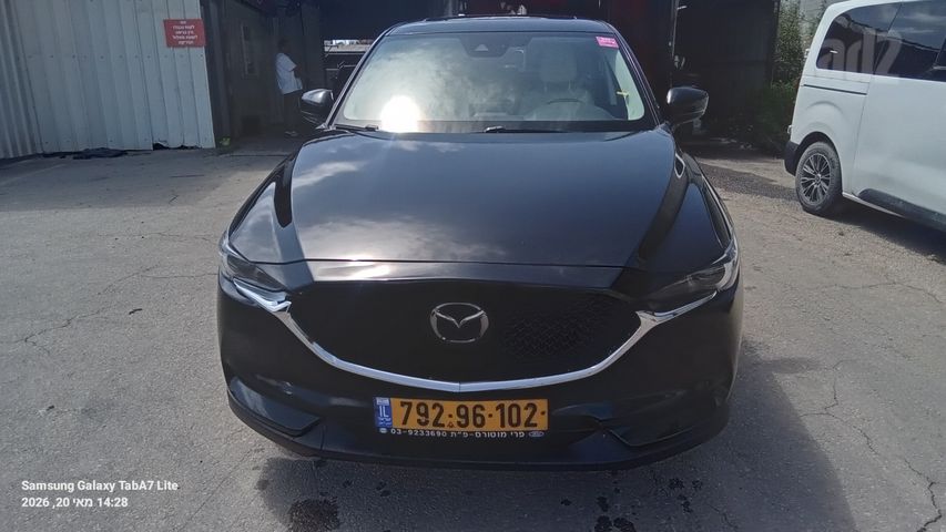 מודעת רכב מאזדה CX-5