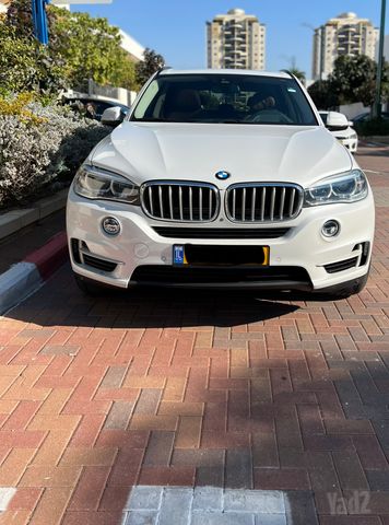 ב מ וו X5