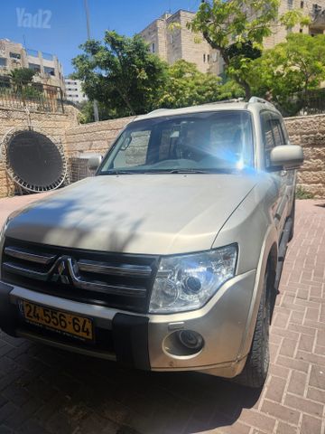 מודעת רכב מיצובישי פג'רו
