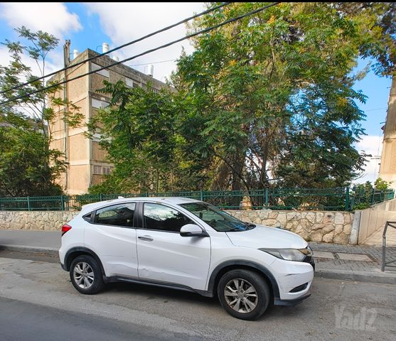 מודעת רכב הונדה HR-V