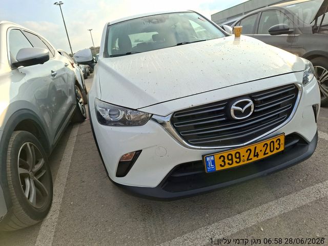 מודעת רכב מאזדה CX-3